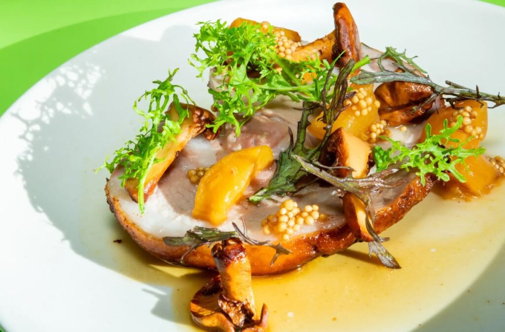 Enjoy the Best Lunch near Livermore CA, with crisp light bites, hearty plates & flavorful options for workdays, family meals, or relaxed days.